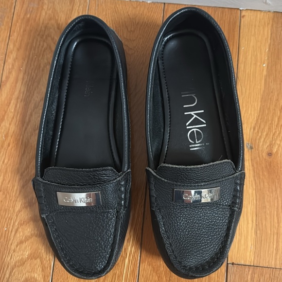 Calvin Klein / Women's Lavida Loafers - Picture 2 of 7